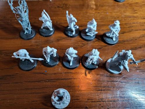 11 Dungeons and Dragons Miniatures, Hobby en Vrije tijd, Wargaming, Zo goed als nieuw, Overige soorten, Figuurtje(s), Ophalen of Verzenden