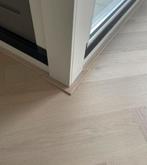 Nieuwe Plakplinten - 45,6m Licht Beige, Doe-het-zelf en Verbouw, Plinten en Afwerking, Kunststof, Nieuw, Ophalen of Verzenden