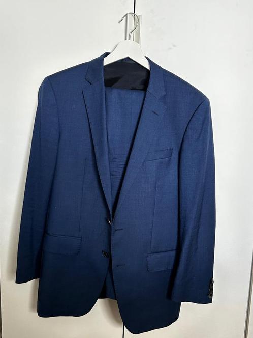 Driedelig pak / trouwpak - Hugo Boss - 48 - blauw, Kleding | Heren, Kostuums en Colberts, Gedragen, Maat 48/50 (M), Blauw, Ophalen of Verzenden