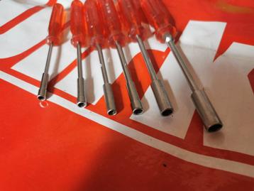 Dop schroevendraaiers fijn beschikbaar voor biedingen