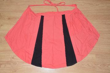 Retro Favorita schort in roze-rood met zwart met zakken 50s