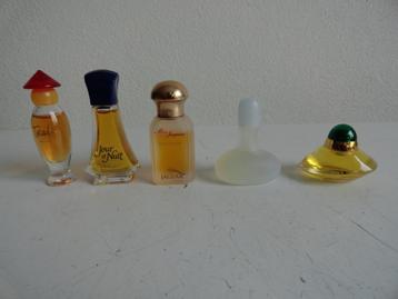 Miniatuurtjes parfum, diverse en zeldzame  beschikbaar voor biedingen