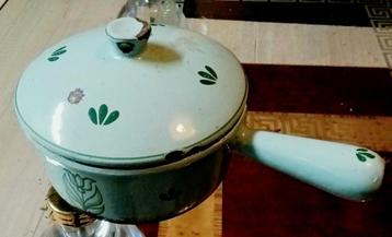 Geëmailleerde Gietijzeren Steelpan beschikbaar voor biedingen