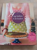 Hoge hakken in de keuken - Kookboek, Tapas, Hapjes en Dim Sum, Vegetarisch, Ophalen of Verzenden, Zo goed als nieuw