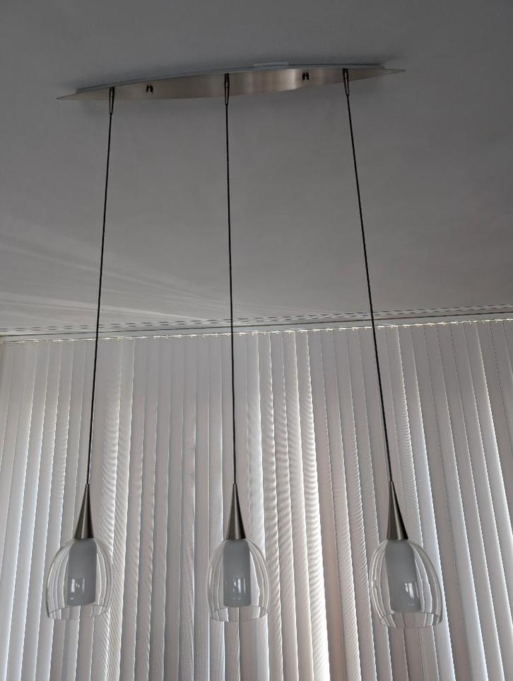 3 -delige hang/eetkamerlamp, strakke vorm boven de eettafel, Huis en Inrichting, Lampen | Hanglampen, Zo goed als nieuw, 75 cm of meer