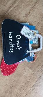 Oma handtas, Ophalen of Verzenden, Gelezen