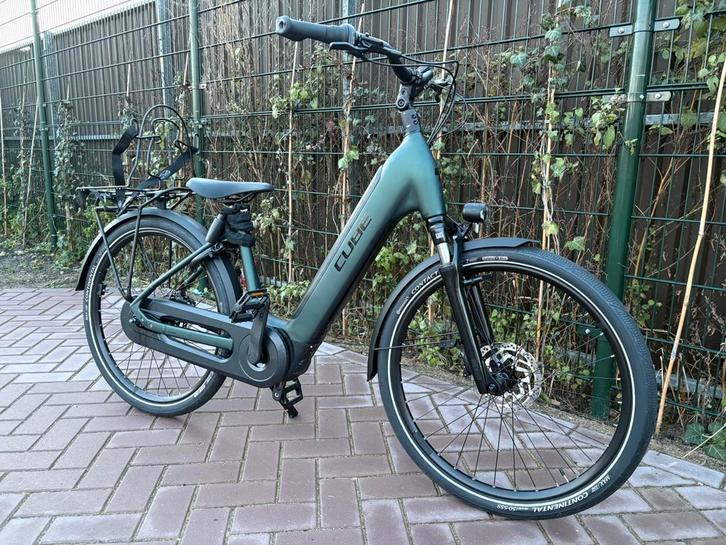 CUBE Supreme Hybrid Comfo, 26 inch, Fietsen en Brommers, Elektrische fietsen, Zo goed als nieuw, Cube, Minder dan 47 cm, Ophalen