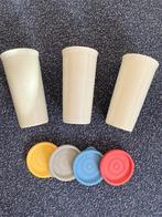 Tupperware drinkbekers en poedersuikerstrooier, Ophalen, Gebruikt, Crème, Overige typen