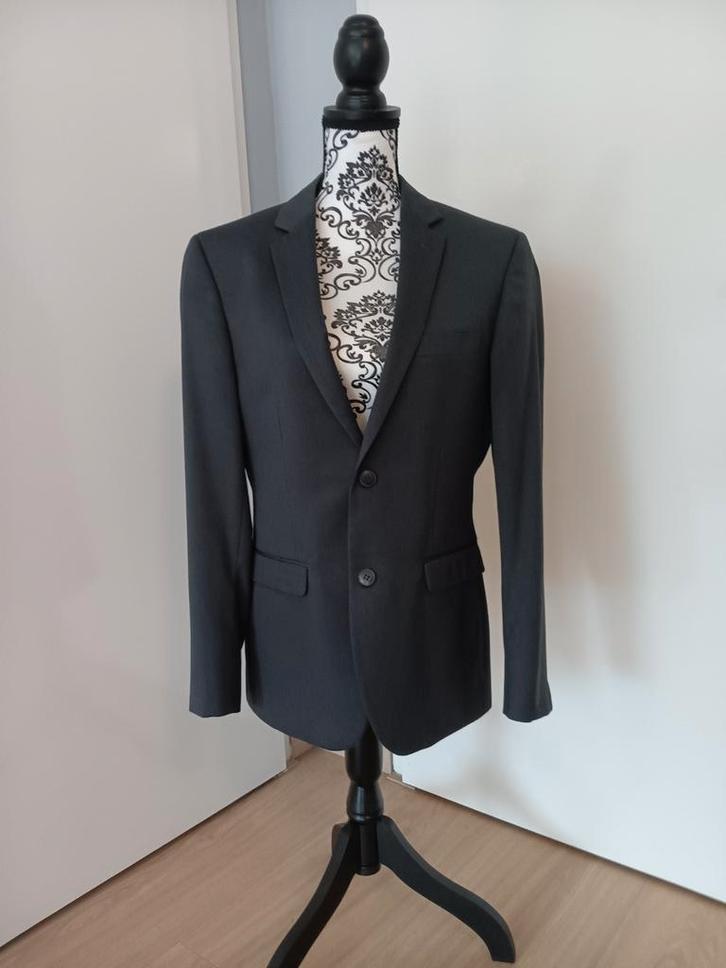 Donker grijze heren colbert (blazer) maat 46, Kleding | Heren, Kostuums en Colberts, Nieuw, Maat 46 (S) of kleiner, Grijs, Ophalen of Verzenden