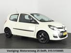 Renault Twingo 1.2 16V PARISENNE ORIGINEEL 69.000 KM ! .AIRC, Auto's, Renault, Voorwielaandrijving, Gebruikt, Zwart, 4 stoelen