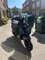 Zip 4takt, Fietsen en Brommers, Scooters | Piaggio, Ophalen, Maximaal 45 km/u, Zip, Zo goed als nieuw