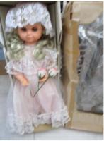 VINTAGE BRUIDSPOP JAMIE Met MUZIEK Made in HONG KONG, Verzamelen, Poppen, Verzenden, Nieuw, Pop