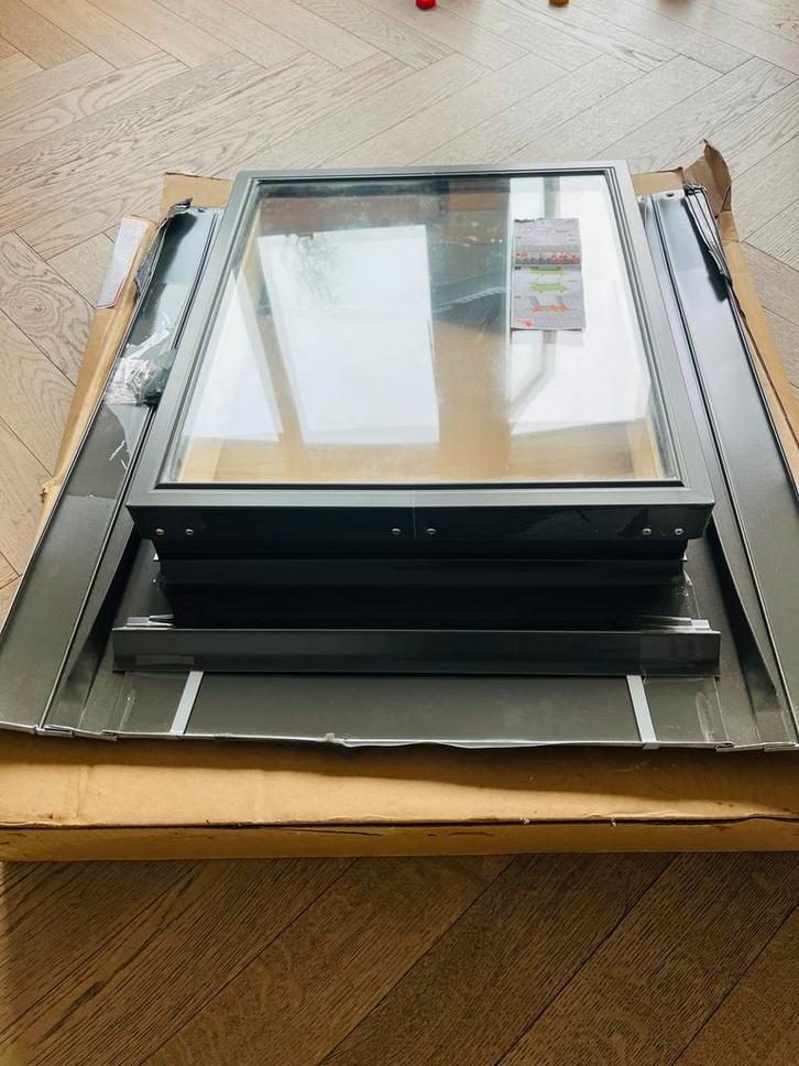 Twee nieuwe Aron dakramen 46x55 cm, Doe-het-zelf en Verbouw, Glas en Ramen, Nieuw, Overige typen, Minder dan 80 cm, Ophalen of Verzenden