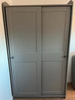IKEA HAUGA Schuifdeurkast - Grijs, Huis en Inrichting, Kasten | Kledingkasten, Ophalen, Overige materialen, Gebruikt, 100 tot 150 cm