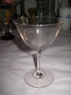 advocaat glaasje met een kip (vlgnr 2) gegraveerd, Verzamelen, Glas en Borrelglaasjes, Ophalen of Verzenden, Zo goed als nieuw