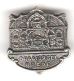 Rolde draaiorgel broche, Verzamelen, Speldjes, Pins en Buttons, Verzenden, Zo goed als nieuw, Transport