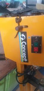 Houtdraaibank Concept, Ophalen