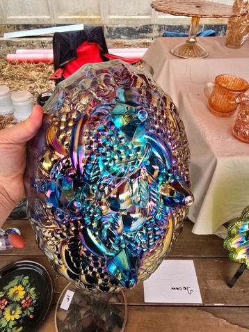 Vintage blauw/paarse carnival glass schaal beschikbaar voor biedingen
