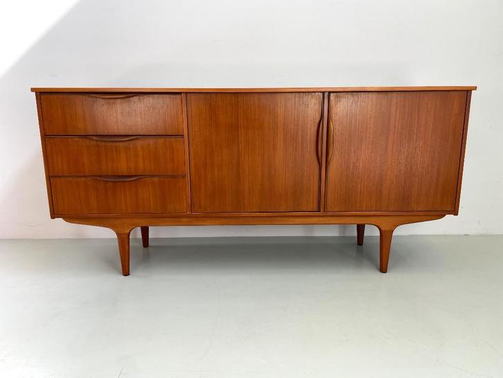 Vintage dressoir jaren 60, Huis en Inrichting, Kasten | Dressoirs, Zo goed als nieuw, 150 tot 200 cm, 25 tot 50 cm, Teakhout, Verzenden