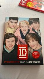 One direction boek, Ophalen of Verzenden, Zo goed als nieuw