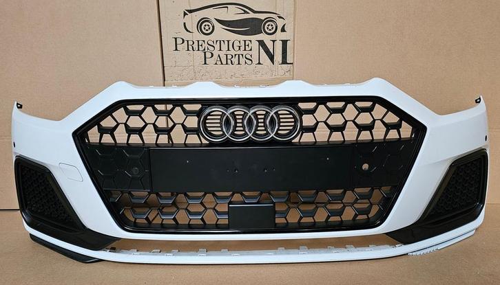 Voorbumper Audi A1 82A Basic LS9R Origineel Bumper 82A807437, Auto-onderdelen, Carrosserie en Plaatwerk, Bumper, Audi, Voor, Gebruikt