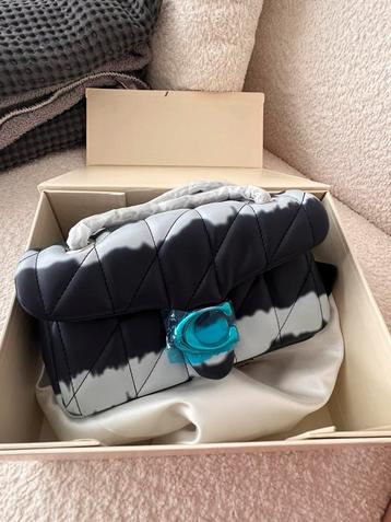 Coach crossbody schouder tas beschikbaar voor biedingen
