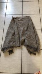 Warme sjaal/omslagdoek, Kleding | Dames, Mutsen, Sjaals en Handschoenen, Ophalen, Zo goed als nieuw, Maat 46/48 (XL) of groter