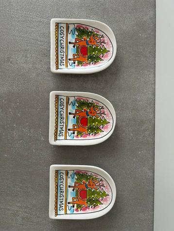 Drie nieuwe schaaltjes ‘Cosy Christmas’ Blond Amsterdam beschikbaar voor biedingen