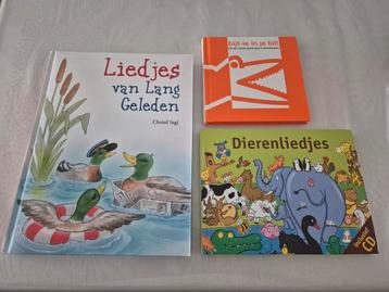 3 kinderboeken  beschikbaar voor biedingen