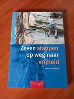 W. van de Kamp - Zeven stappen op weg naar vrijheid, Ophalen of Verzenden, Zo goed als nieuw, W. van de Kamp