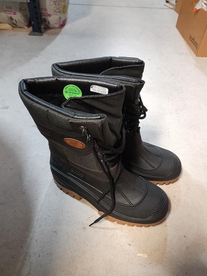 Spiarale Raw Terain Boots Snowboots diverse maten, Watersport en Boten, Hengelsport | Algemeen, Nieuw, Kleding, Ophalen of Verzenden