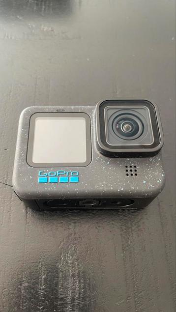 GoPro 12 Black + gratis SD kaart. Nooit gebruikt. + GARANTIE beschikbaar voor biedingen