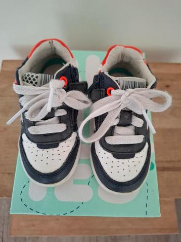 Sneaker jongen (maat 20) beschikbaar voor biedingen