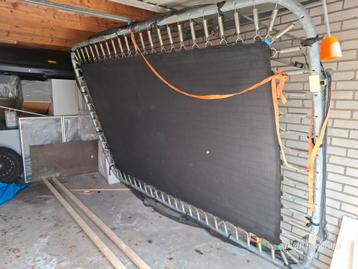 Salta Inground Trampoline 3x2m beschikbaar voor biedingen