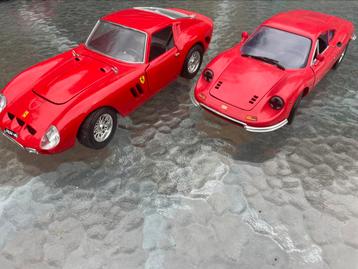 Twee 1:18 Ferrari’s voor de prijs van 1 Fiatje… beschikbaar voor biedingen
