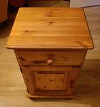 Houten Nachtkastje, Ophalen, Gebruikt, Minder dan 45 cm, 70 cm of meer