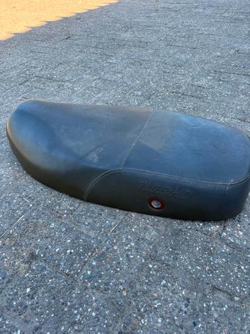 Scooter zadel beschikbaar voor biedingen