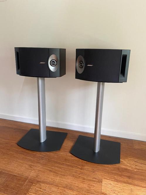 Bose 201 V luidsprekers met Bose FS-01 stands - topstaat, Audio, Tv en Foto, Luidsprekers, Gebruikt, Front, Rear of Stereo speakers