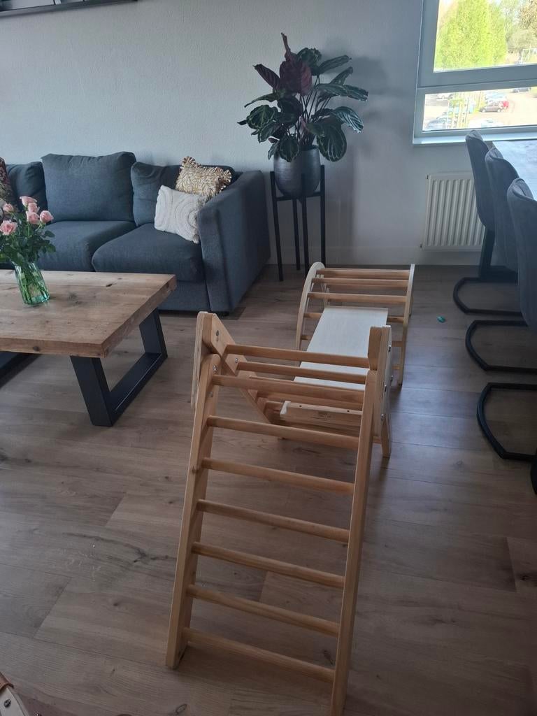 Houten klimrek met glijbaan en schommelboog, Kinderen en Baby's, Ophalen, Zo goed als nieuw, Klimwand