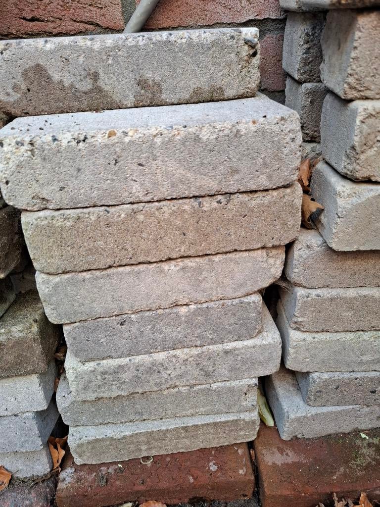 Ruim 200 Excluton -Abbeystones - 20x5x7cm Waalformaat, Tuin en Terras, Ophalen, Klinkers, Nieuw, Minder dan 5 m²