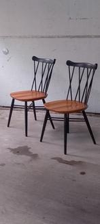 Vintage retro candlestick spijlenstoelen, Huis en Inrichting, Stoelen, Ophalen, Twee, Vintage mid century retro, Bruin