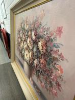 Schilderij met bloemen in vaas - lijst licht beschadigd, Ophalen
