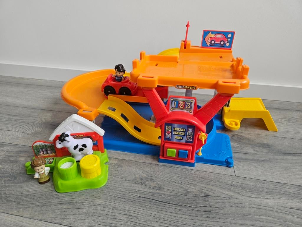 Fisher Price Little People autogarage en boerderijtje, Ophalen, Zo goed als nieuw, Speelset