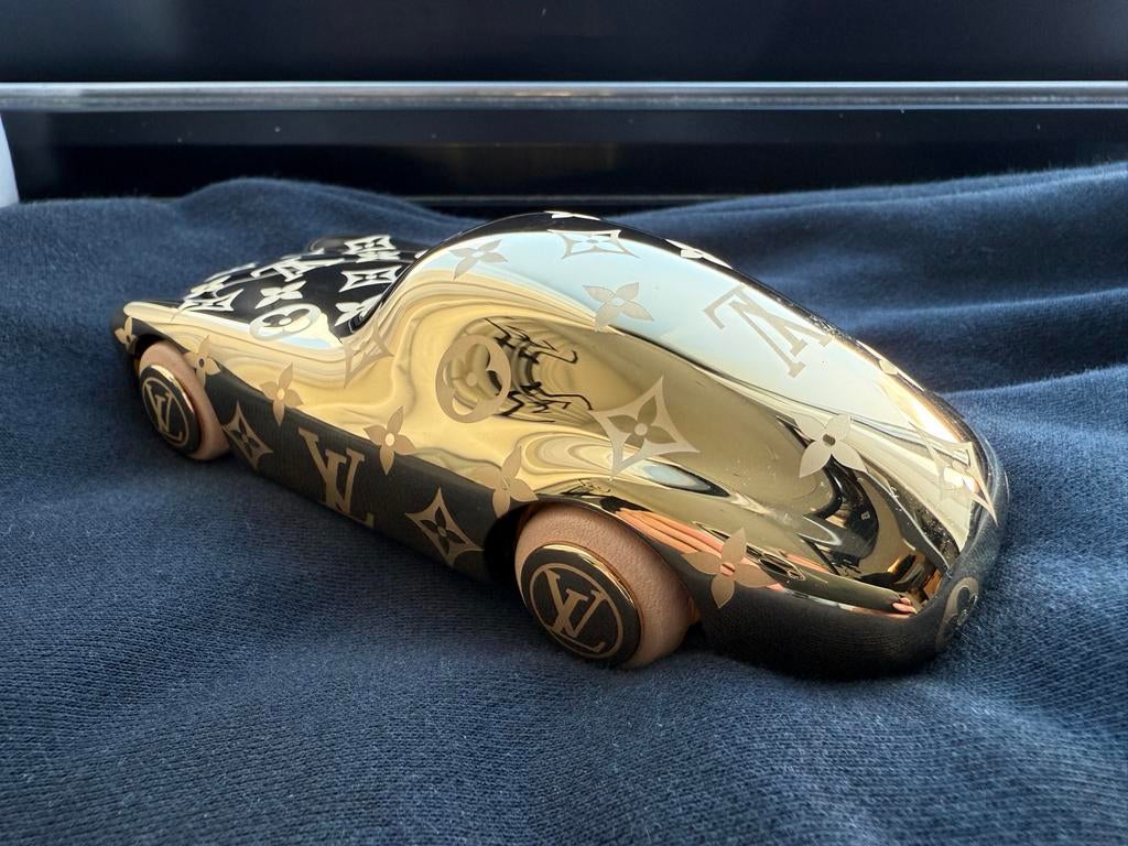 Louis Vuitton Voguez Volez Voyagez Paperweight Auto, Ophalen of Verzenden