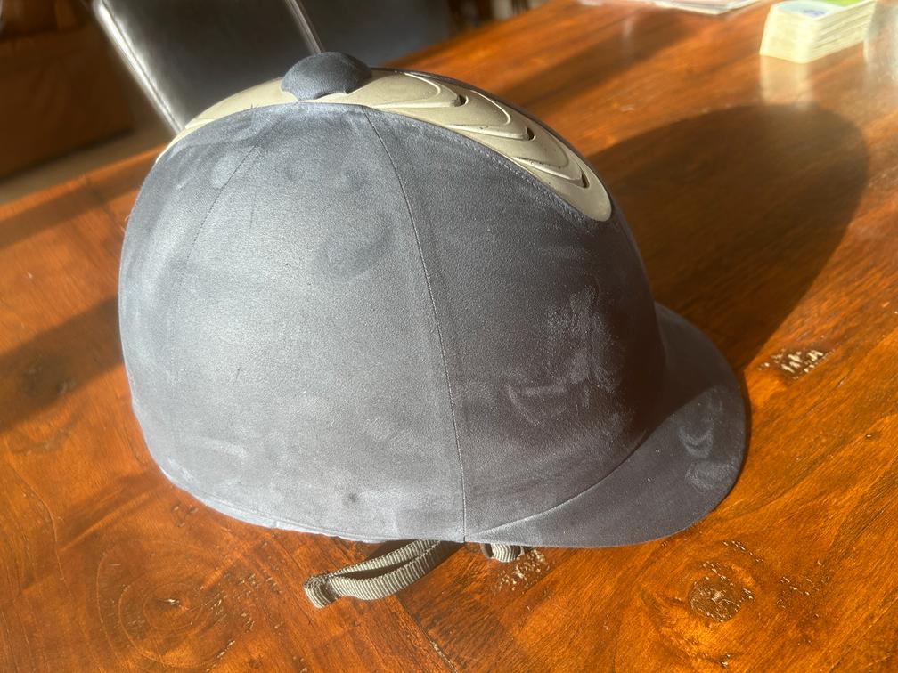 Paardrijcap Casco maat 58, Dieren en Toebehoren, Ophalen of Verzenden, Gebruikt, Cap