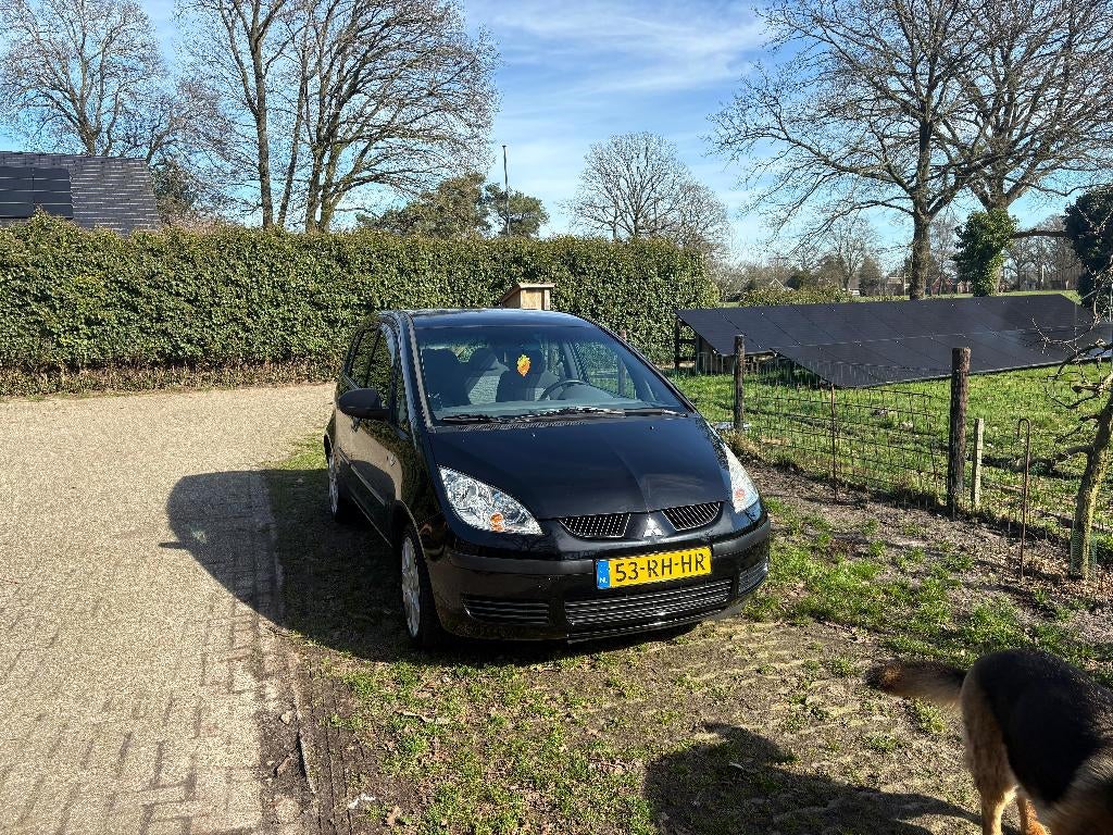 Mitsubishi Colt 1.3 CZ5 2005 Zwart, Auto's, Leder en Stof, Origineel Nederlands, Handgeschakeld, Particulier