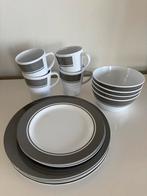 Campingservies: koffiezetapparaat, en servies, Ophalen, Gebruikt