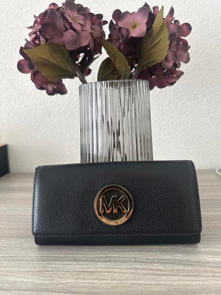Michael Kors leren portemonnee, Sieraden, Tassen en Uiterlijk, Portemonnees, Overige merken, Gebruikt, Zwart, Ophalen of Verzenden