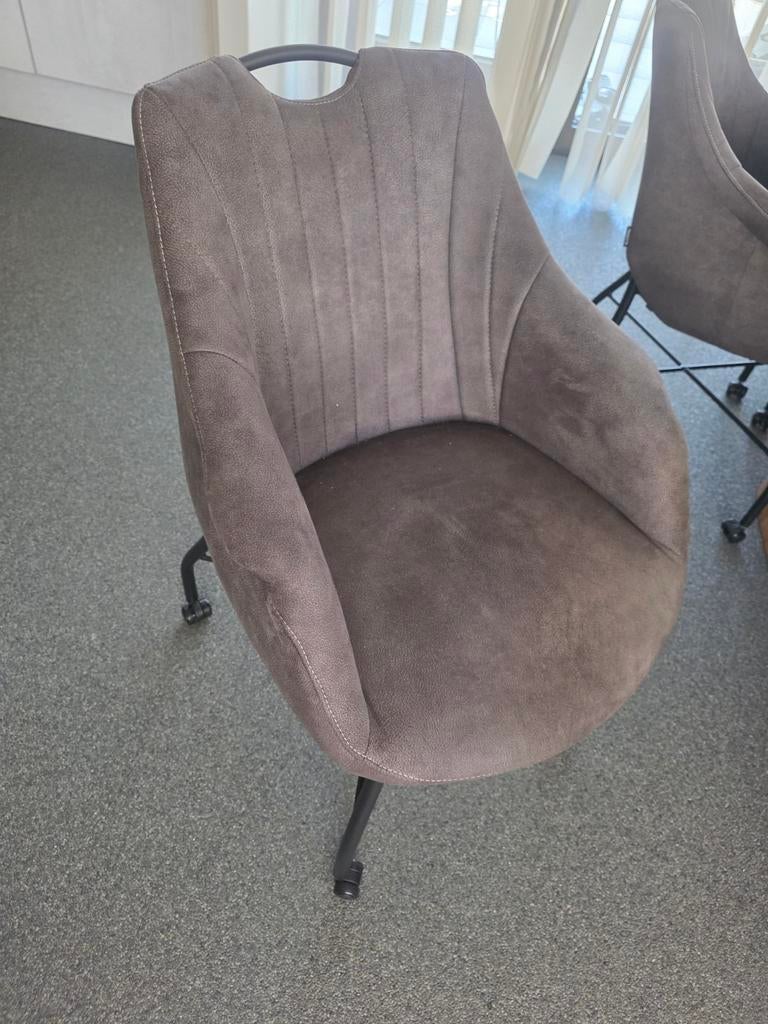 Set van 6 comfortabele stoelen met wielen - Grijs, Ophalen, Modern, Comfortabel, Gebruikt, Stof