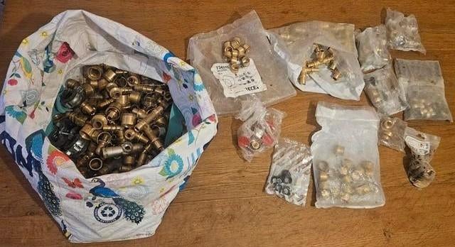 Restpartij knelkoppelingen en materiaal (Teceflex, Bonfix), Doe-het-zelf en Verbouw, Ophalen, Gebruikt